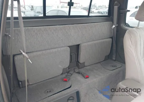 1999 Toyota Tacoma Prerunner V6 z USA, uszkodzony, nr VIN 4TASN92N7XZ548943